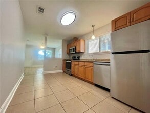 Building Photo - 339 39th St