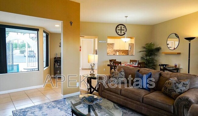 Building Photo - 68368 Calle Leon