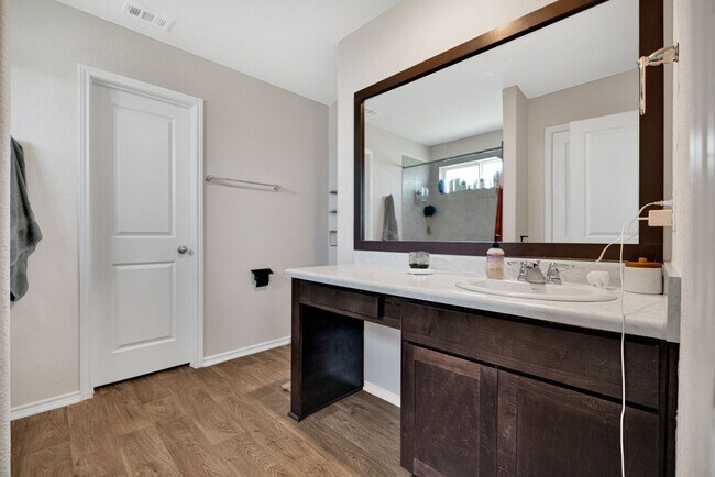 Building Photo - Charming 4-Bedroom Home in Valley Ranch – Resort-Style Amenities & Prime Location!