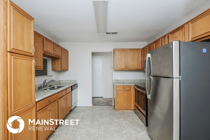 Building Photo - 6432 Twilight Cir