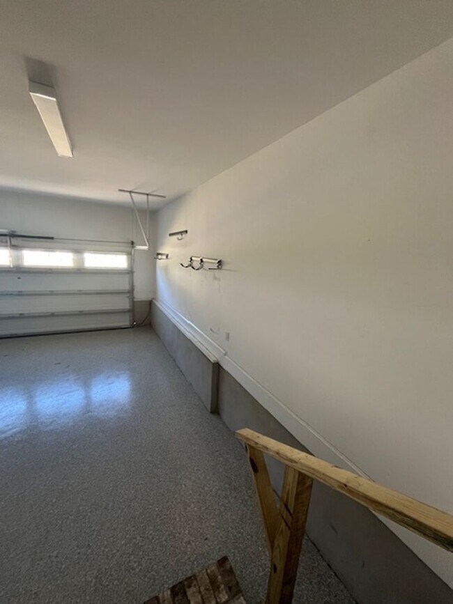 Building Photo - Experience Elegance and Privacy