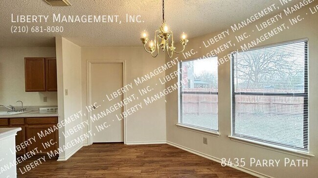 Building Photo - 8435 Parry Path