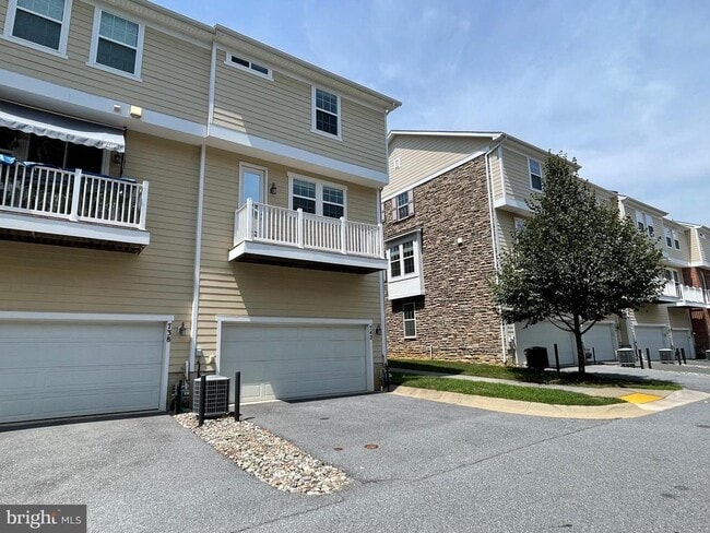 Building Photo - 742 Cobbler Pl