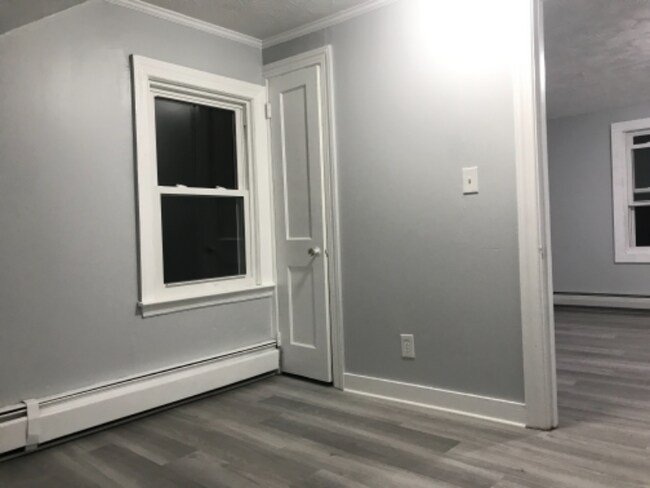 Building Photo - 189 Spring St