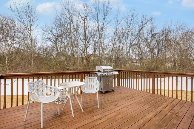 Building Photo - 1741 Timber Creek Rd NE