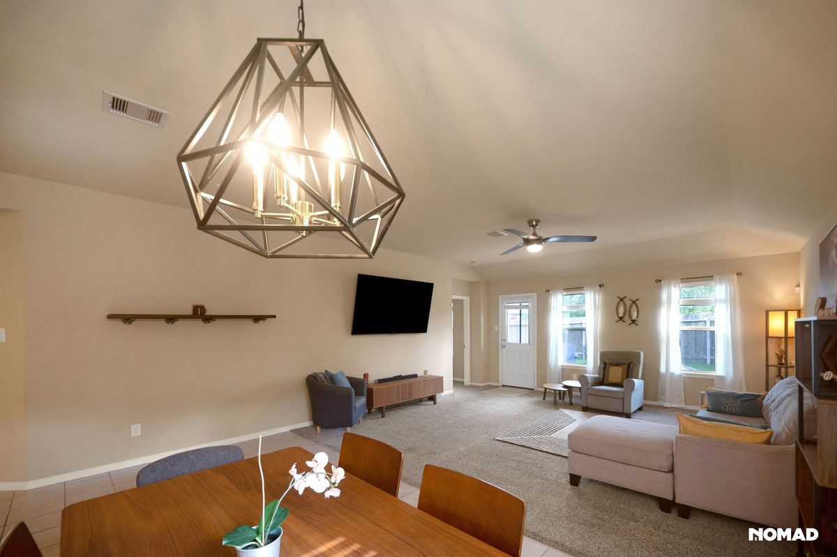 Building Photo - 28706 Innes Park Pl