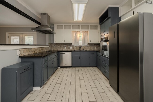Building Photo - 9 Lackland Cir
