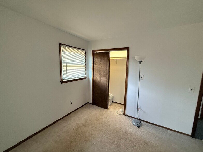 Building Photo - 82 1st Ave