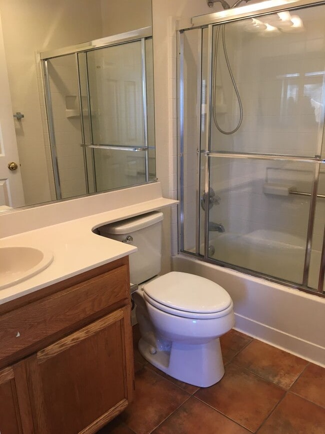 Building Photo - Danville, Shadowhawk 3 Bed, 2.5 Ba., Corner Townhouse, Close to great schools, 2 year lease