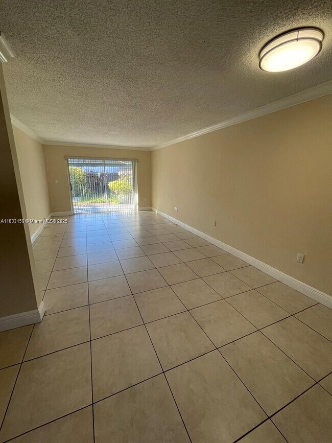 Building Photo - 6956 SW 111th Pl