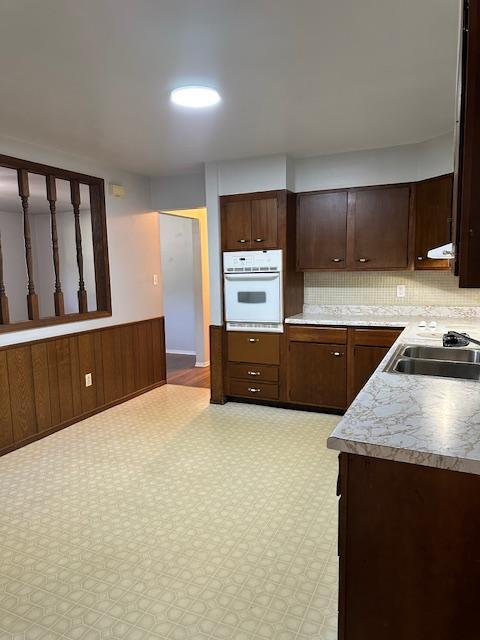 Building Photo - 62 MO-8