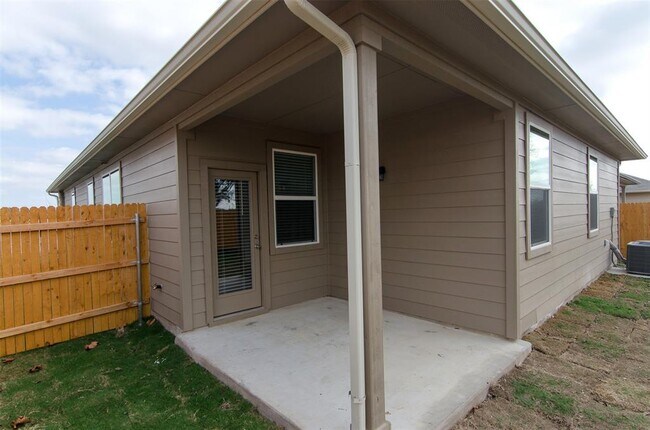 Building Photo - 392 Fall Aster Dr