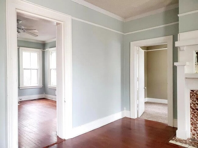 Building Photo - 1841 Ohio Ave