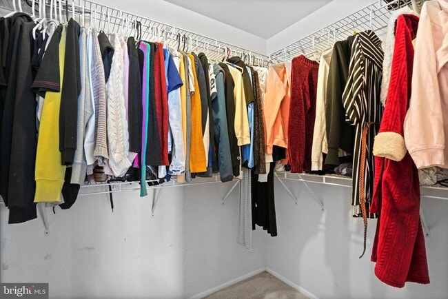 Building Photo - 2712 Advent Ct S