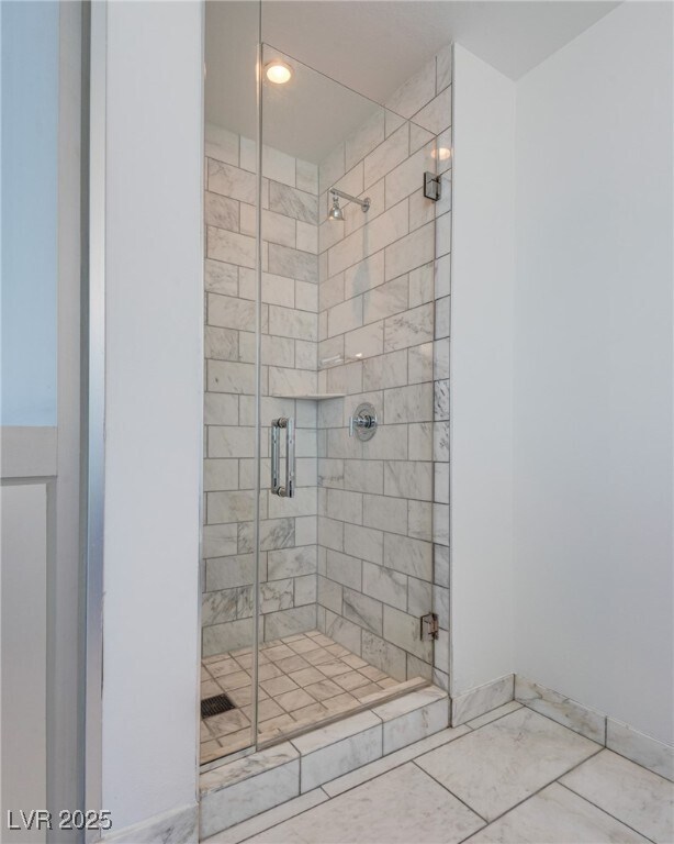 Building Photo - 4471 Dean Martin Dr