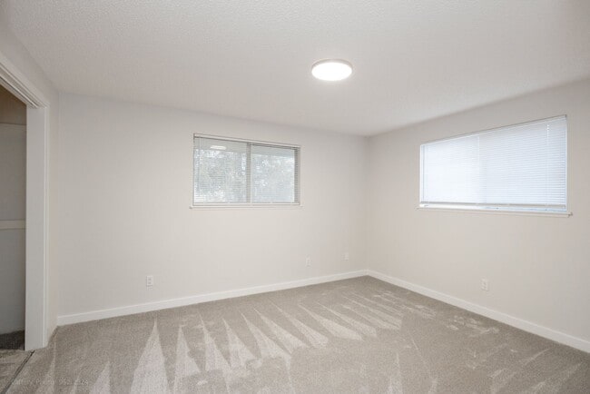 Building Photo - Remodeled 3 Bedroom 2 Bathroom Home, yard, carport