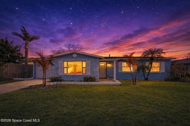 Building Photo - 1715 N Merrimac Dr