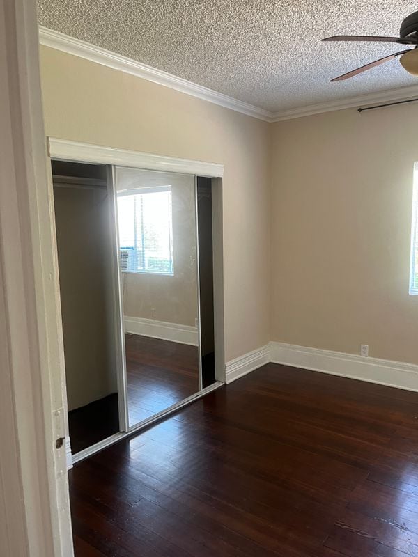 Building Photo - 428 Cypress Ave