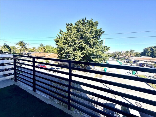 Building Photo - 1830 NW 1st St