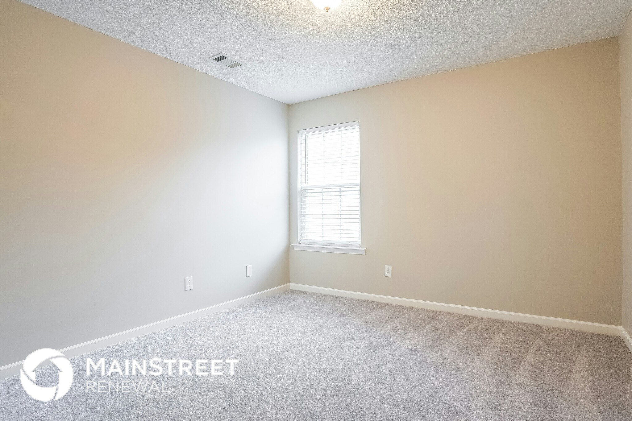 Building Photo - 6008 Porterdale Dr