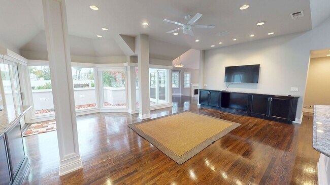 Building Photo - Unfurnished - Custom Built Home | Short-Term Lease