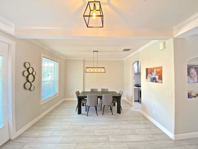 Building Photo - Lake Nona Pool Home for Rent 4bed 3 bath