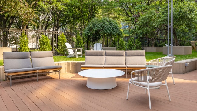 Interior Photo - Kips Bay Court