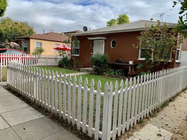 Building Photo - 155