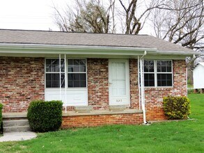 Building Photo - Alcoa City Duplex