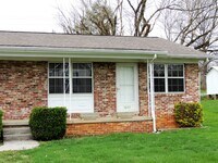 Building Photo - Alcoa City Duplex