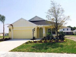 Building Photo - Home in Resort-Style Gated Community