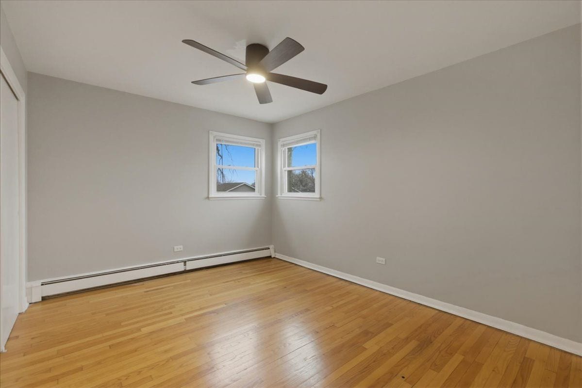 Building Photo - 8921 S Cottage Grove Ave