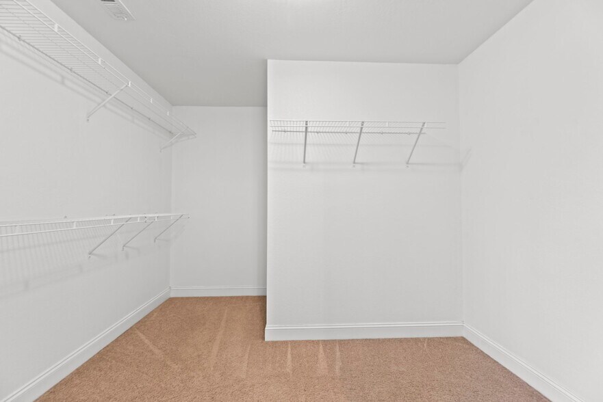 Building Photo - 317 Wynberry Ct