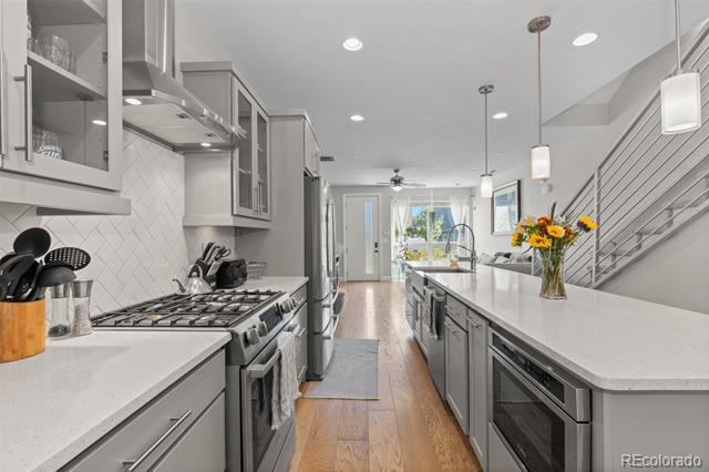 Building Photo - 1571 Wolff St