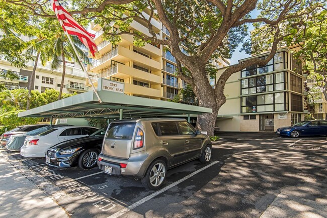 Building Photo - Tropic Seas #708- Elegant Gold Coast livin...