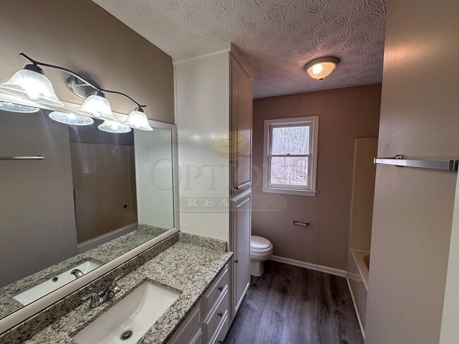 Building Photo - 4BR/3BA on Large Private Wooded Lot- Woodstock