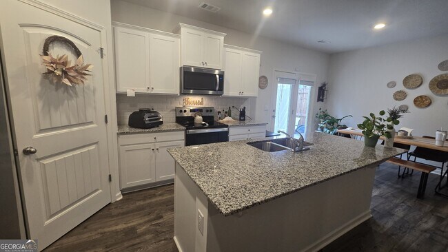 Building Photo - 364 Stoneybrook Dr