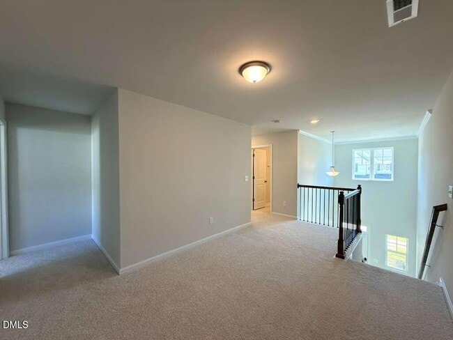 Building Photo - 2008 English Saddle Ln