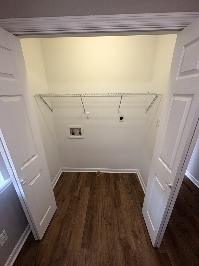 Building Photo - 37 Agappa Ln