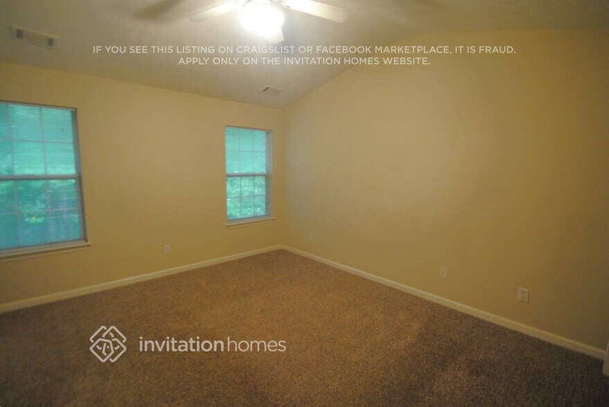 Building Photo - 5765 Millstone Dr