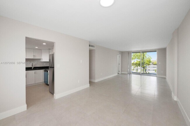 Building Photo - 14165 SW 87th St