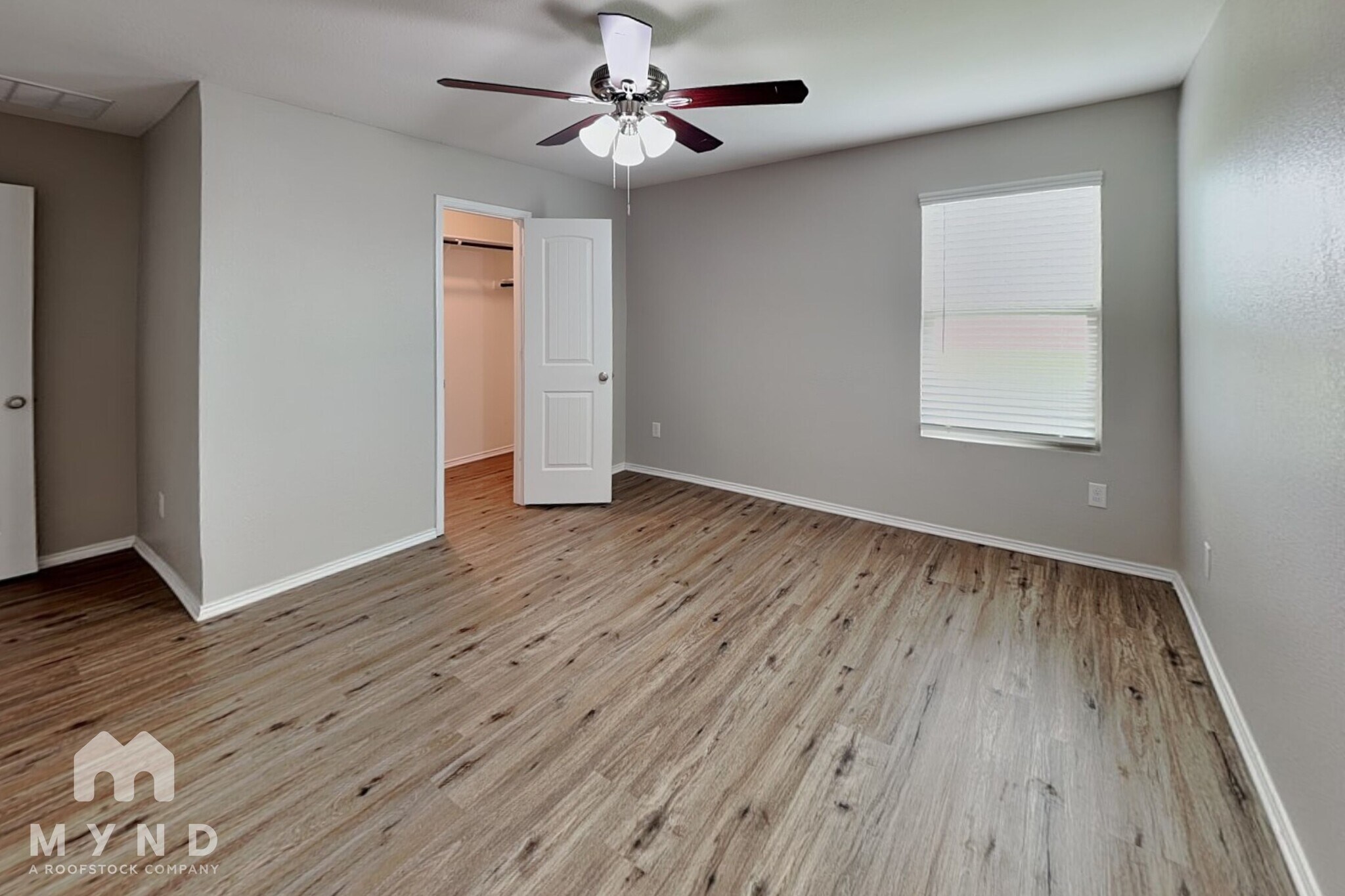 Building Photo - 14356 Cloudview Way
