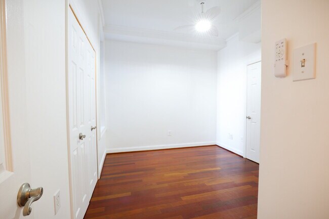 Building Photo - Welcome Home