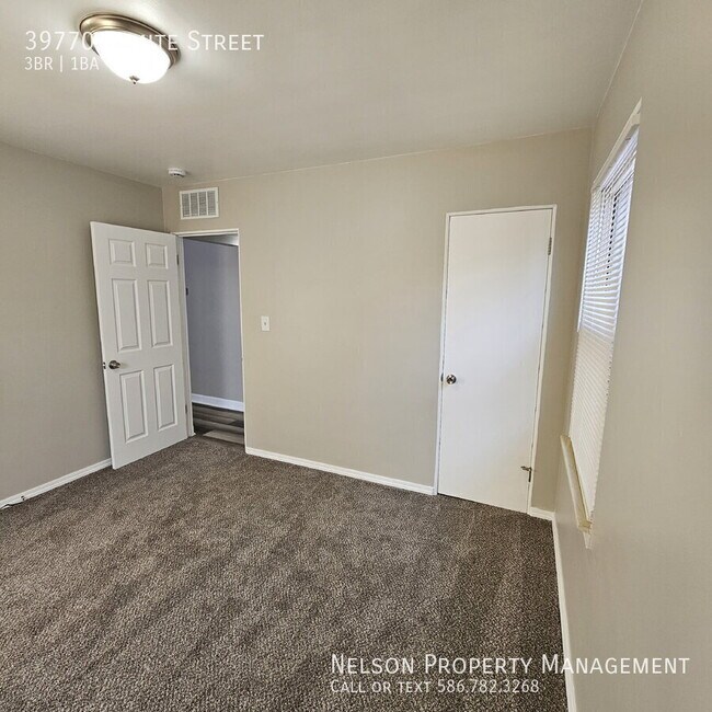 Building Photo - 39770 Elmite St