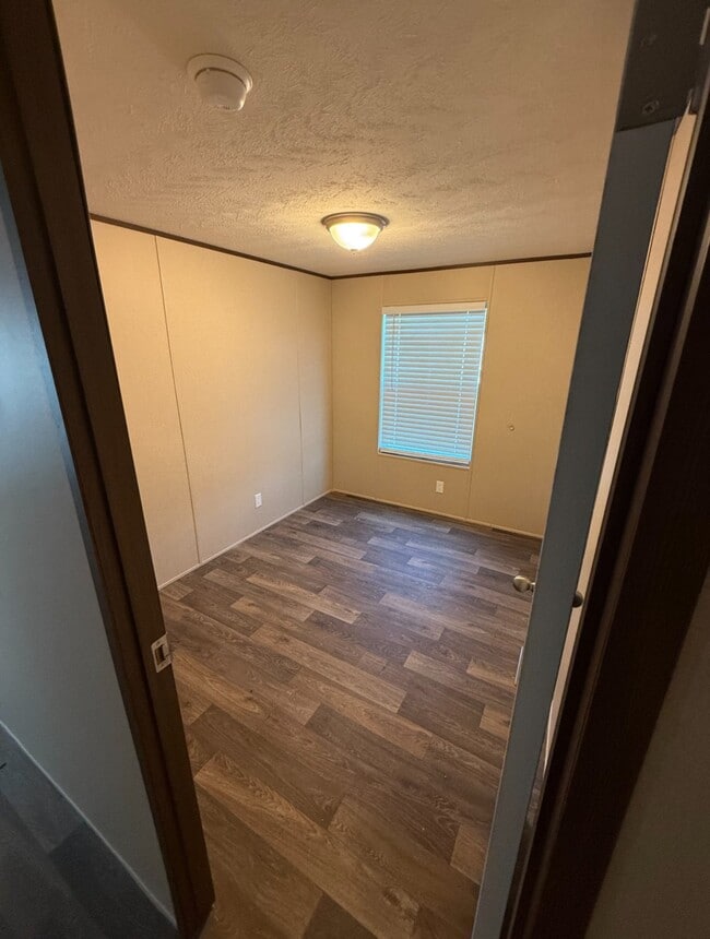 Building Photo - 202 Austin St