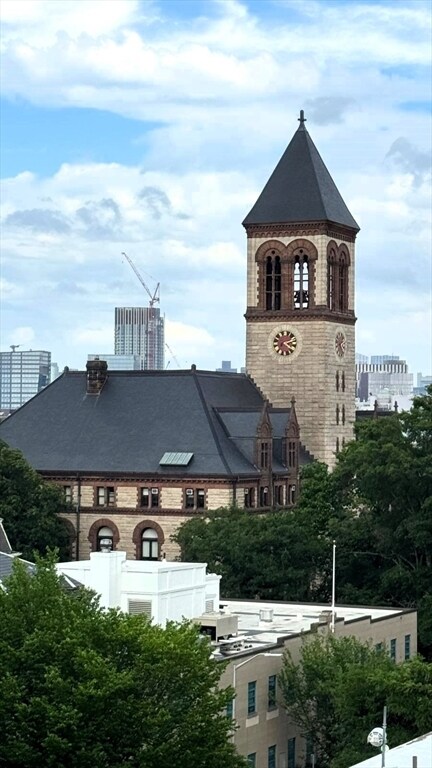 Building Photo - 872 Massachusetts Ave