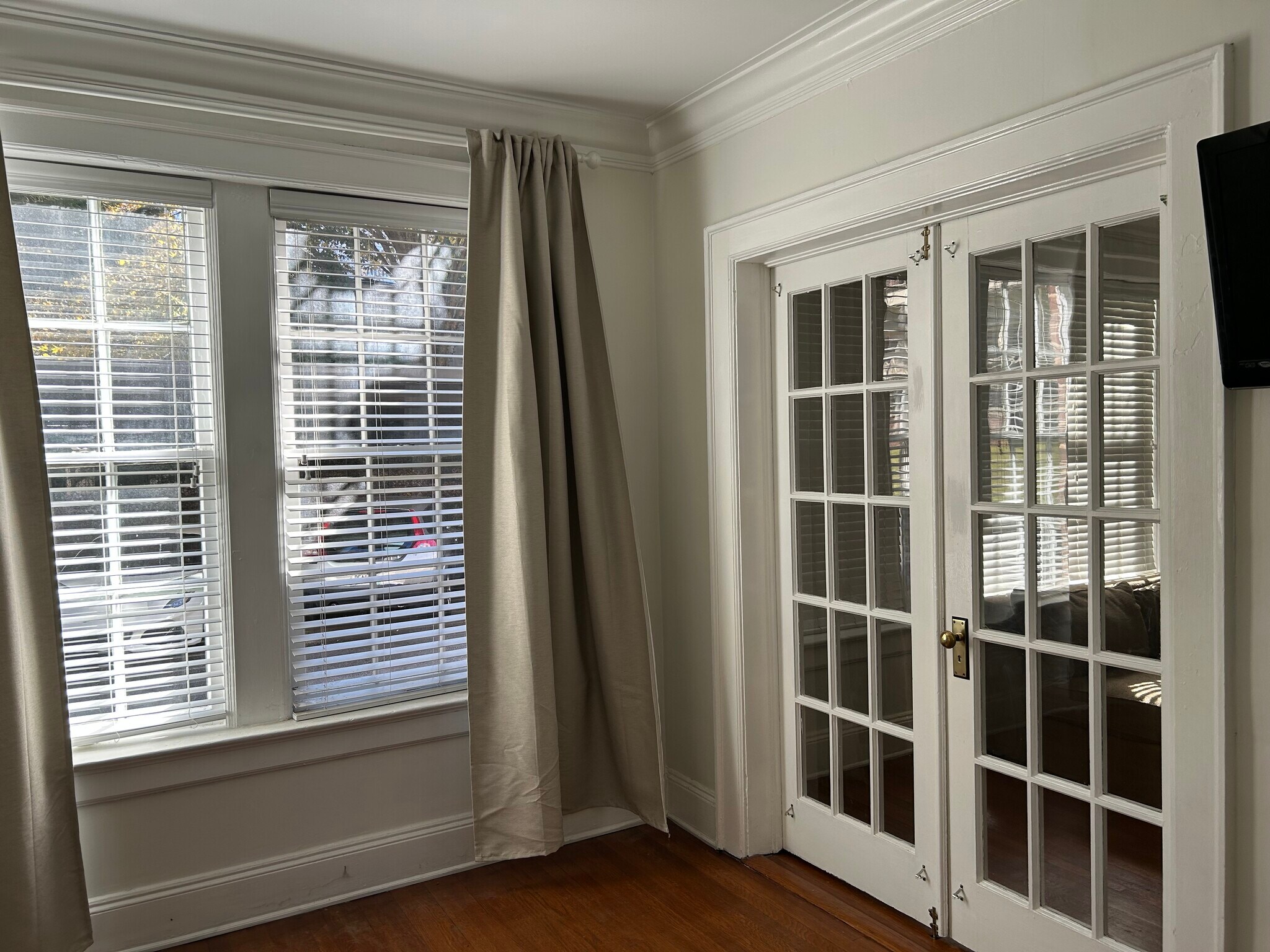 Building Photo - 61 16th St NE