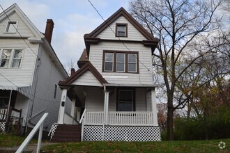 Building Photo - Updated 3 Bedroom in the Incline District