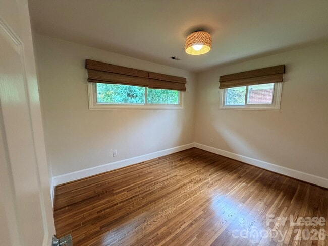 Building Photo - 3111 Airlie St
