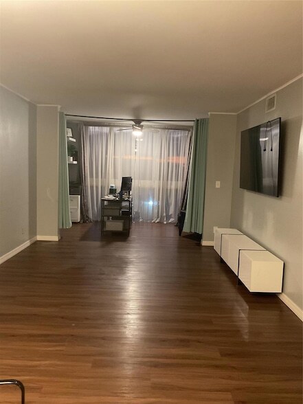 Building Photo - 7840 NW 50th St